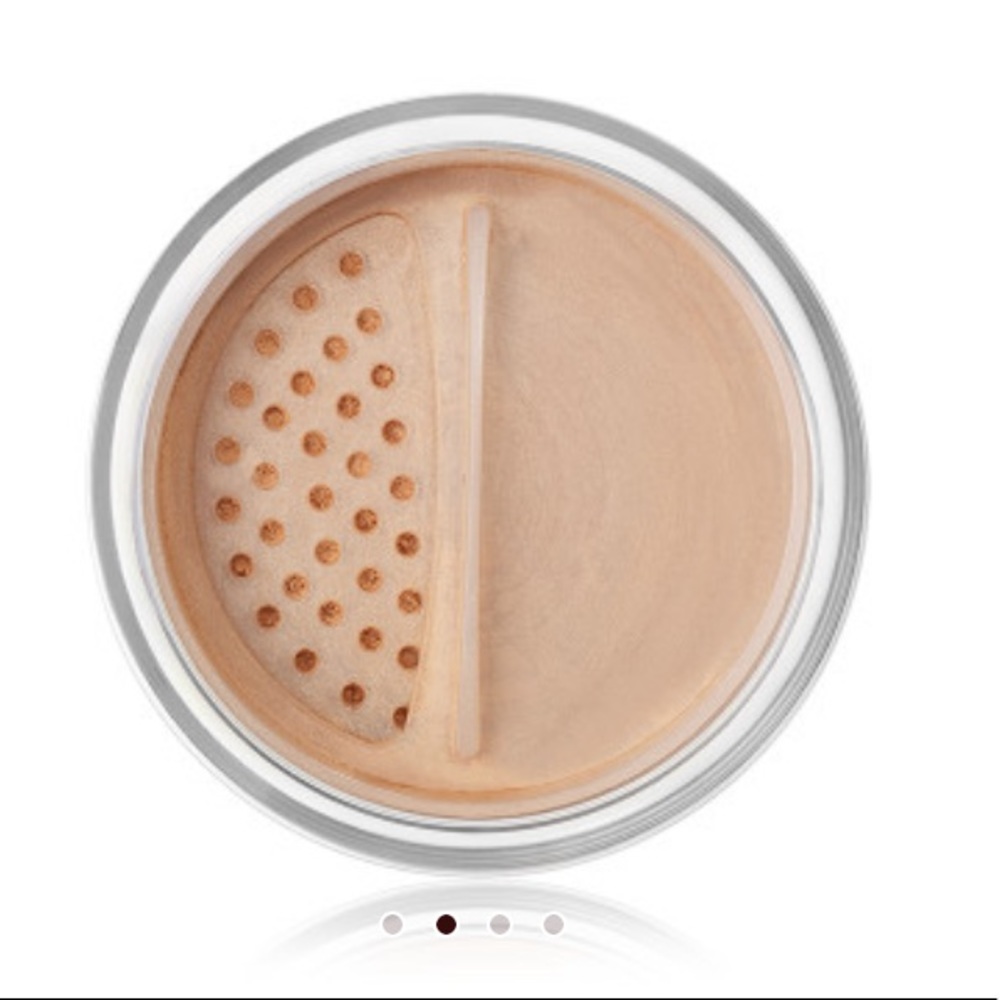 Charlotte Tilbury | Genius Magic Powder Shade 3 - Picture 3 of 5